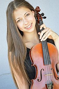Emma Wernig, viola