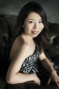 Miki Aoki, piano