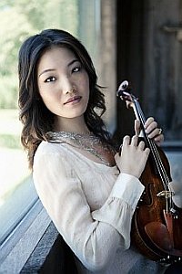 Rachel Lee Priday, violin