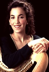 Mardia Dickstein, harp